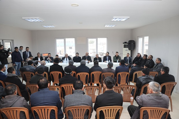 BAŞDERVİŞLİ MAHALLESİ SORUNLARI YERİNDE ÇÖZÜLÜYOR