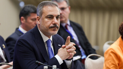 Bakan Fidan, İran Dışişleri Bakanı Arakçi ile bir araya geldi