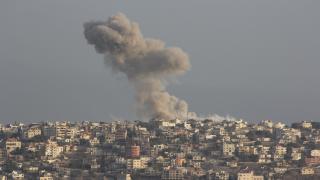 İşgalci İsrail yeni yılın ilk gününde Lübnan ile ateşkesi 4 kez ihlal etti